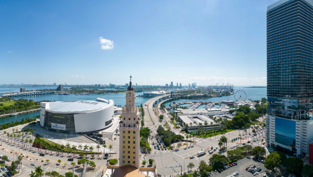 Gale-Miami-Hotel-Residences-Aerial-Downtown